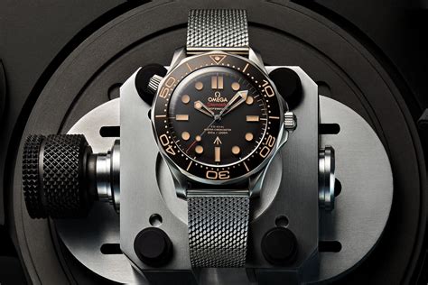 omega james bond 007 watch.